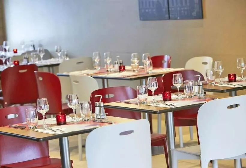 Fotos del hotel Campanile Lille Euralille:  16