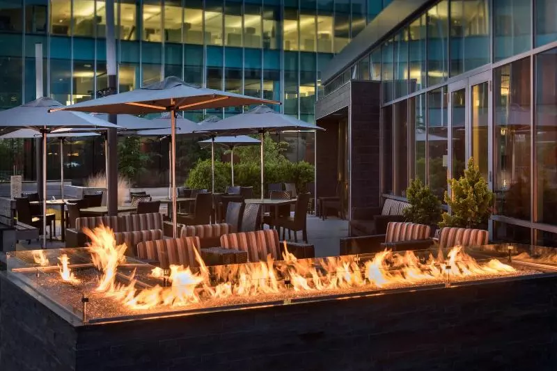 Fotos del hotel Courtyard By Marriott Philadelphia South At The Navy Yard:  13