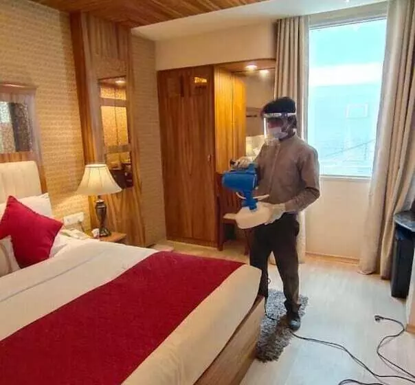 Fotos del hotel The Allure  R57:  22