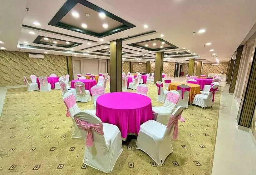 Fotos del hotel The Allure  R57:  24