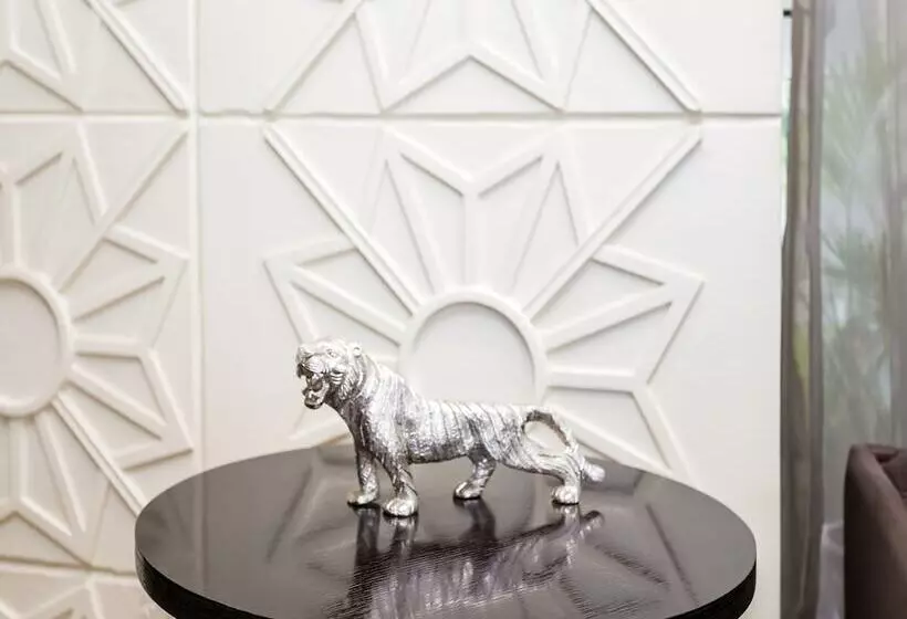 Fotos del hotel The Allure  R57:  15