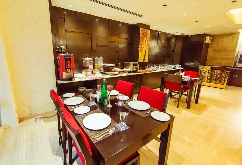 Fotos del hotel The Allure  R57:  5