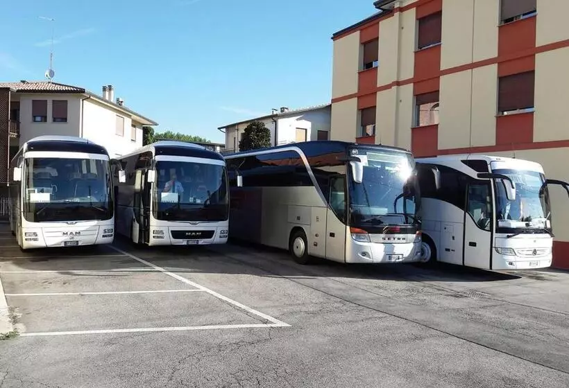 Fotos del hotel Autostrada:  11