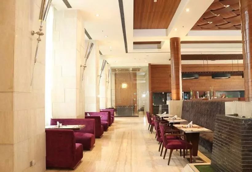 Fotos del hotel Holiday Inn Chandigarh Panchkula, An Ihg:  10