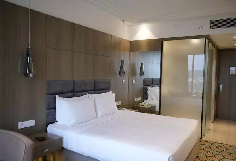 Fotos del hotel Holiday Inn Chandigarh Panchkula, An Ihg:  24