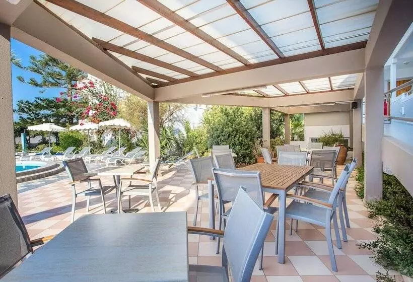 Fotos del hotel Irinna:  4