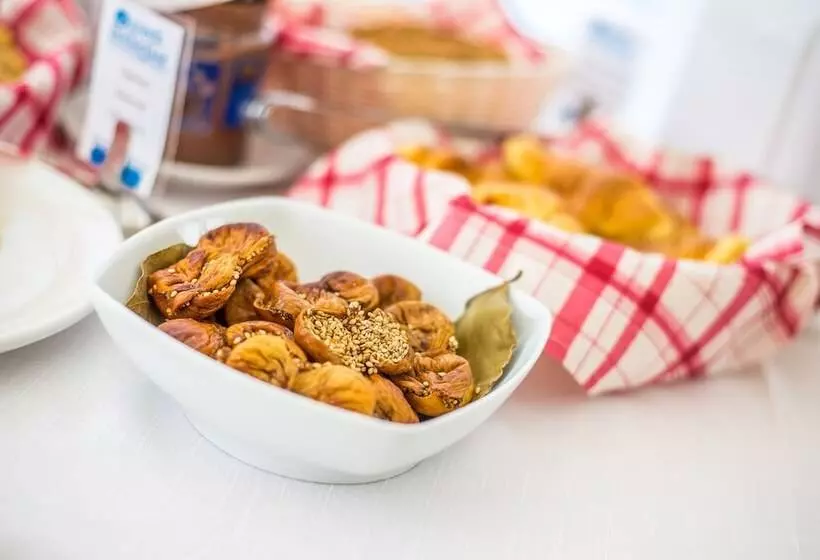 Fotos del hotel Irinna:  10