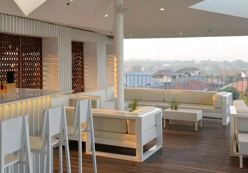 Fotos del hotel Ize Seminyak:  5