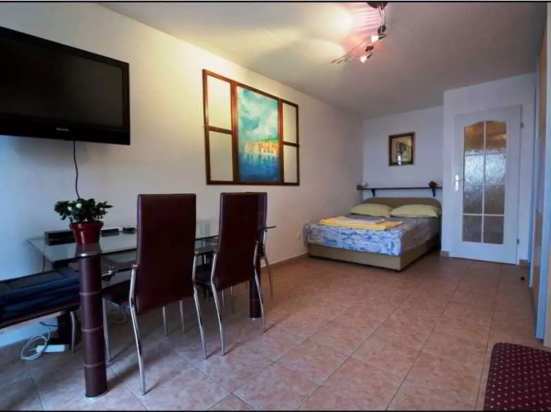 Fotos del hotel Kate Apartments:  16