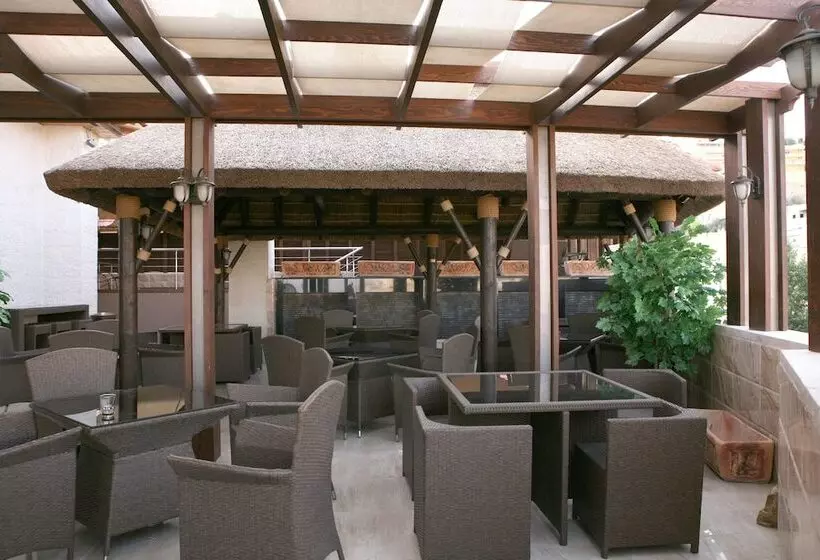 Fotos del hotel Seven Wonders:  6