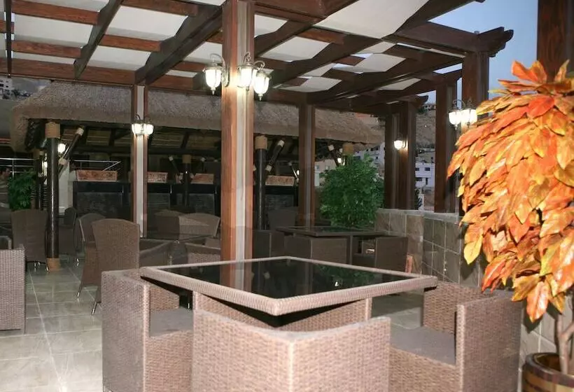 Fotos del hotel Seven Wonders:  14