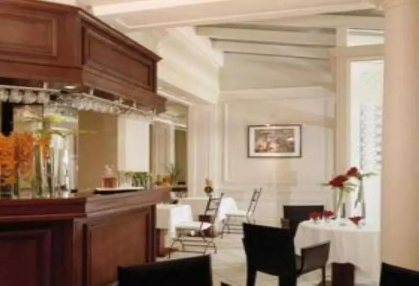 Fotos del hotel Suites Unic Renoir Saint-germain:  19