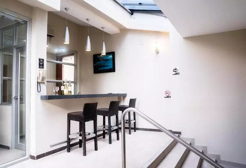 Fotos del hotel Hm International:  2