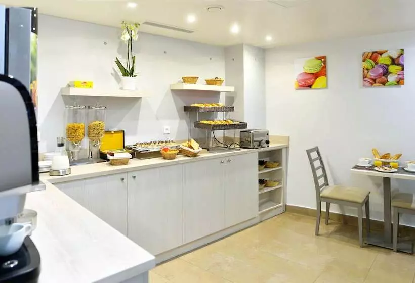 Fotos del hotel Hôtel Eugénie:  4