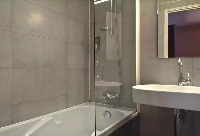 Fotos del hotel Hôtel Eugénie:  5