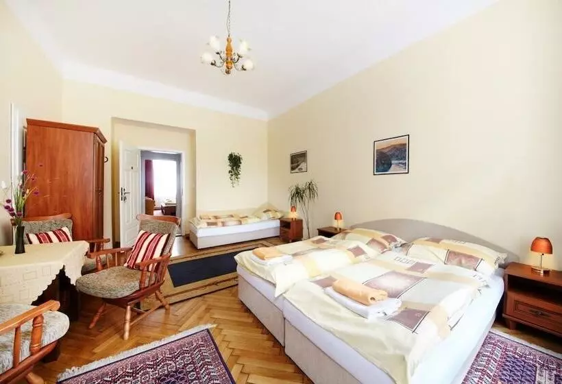 Fotos del hotel Klara:  24