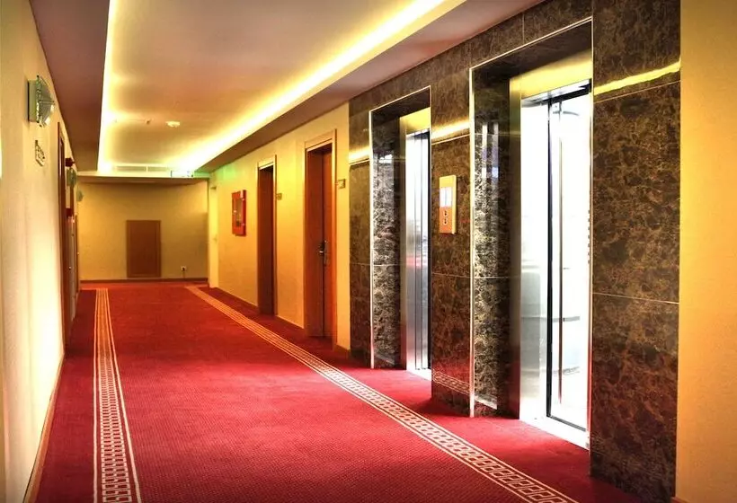 Fotos del hotel Grand  Avcilar:  3