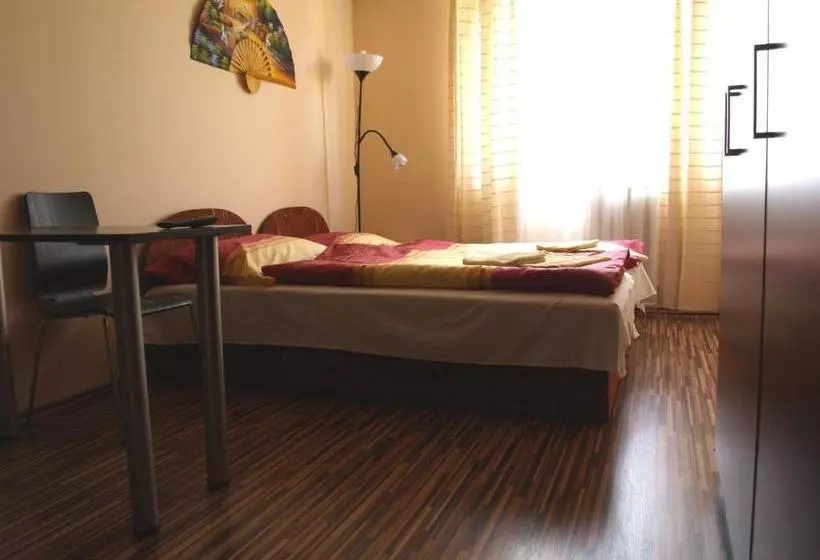 Budapest Center House