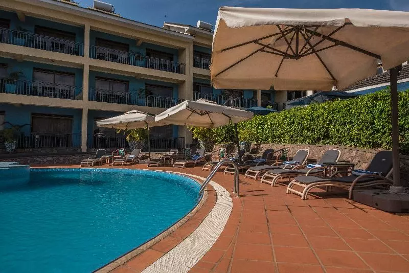 Fotos del hotel Dolphin Suites:  18