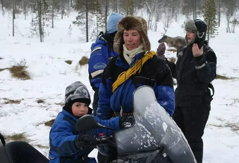 Fotos del hotel Korpikartano:  15