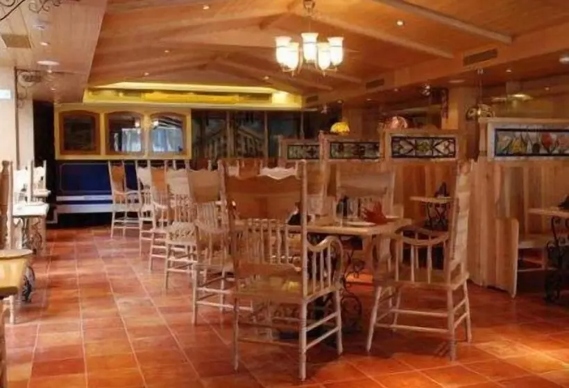 Fotos del hotel Sfo  And Suites:  20