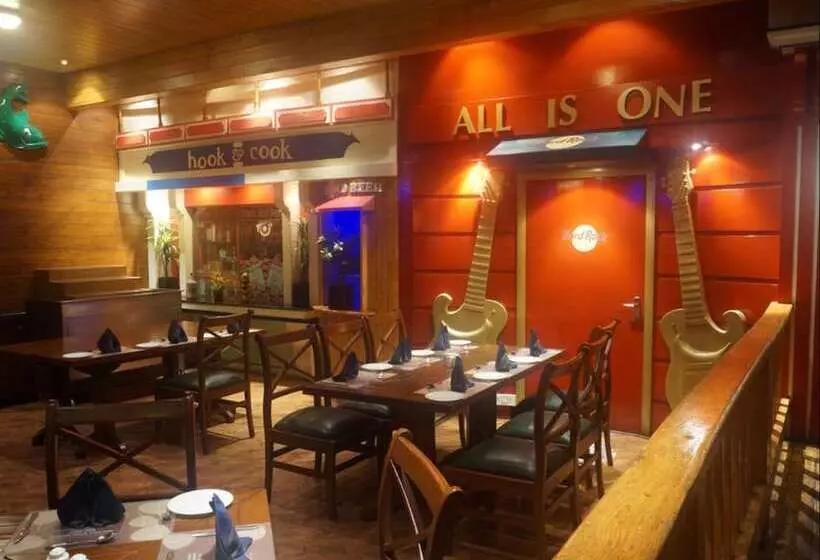 Fotos del hotel Sfo  And Suites:  23