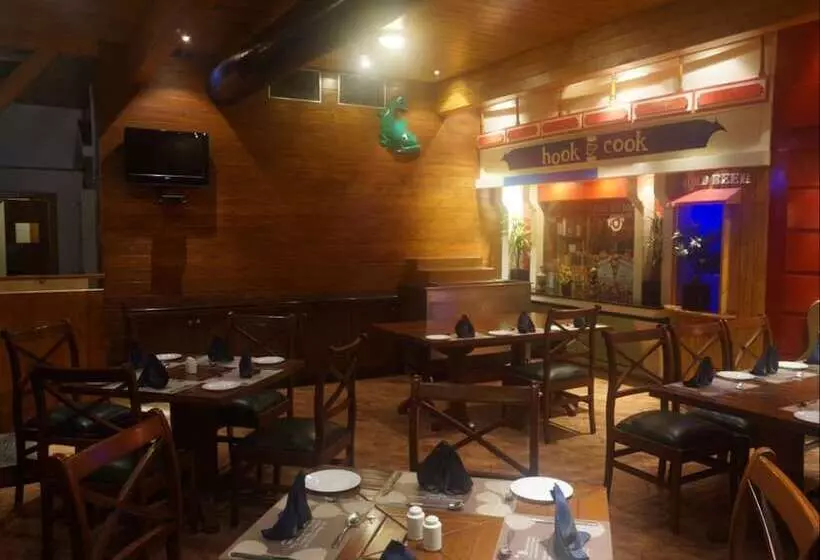 Fotos del hotel Sfo  And Suites:  25