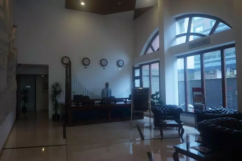 Fotos del hotel Sfo  And Suites:  13