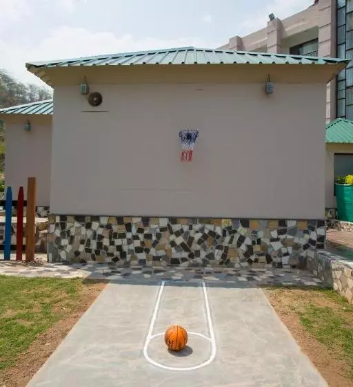 Fotos del hotel Golden Tulip Chandigarh, Panchkula:  4