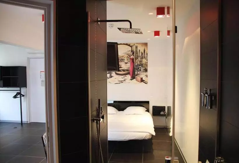 Fotos del hotel Grey:  18