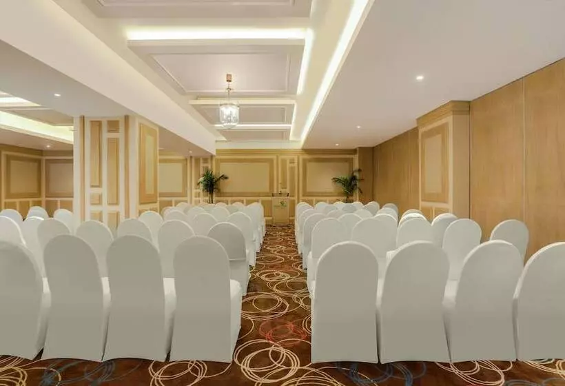 Fotos del hotel Lemon Tree Premier, Delhi Airport:  22