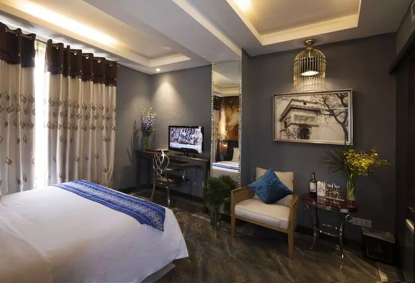 Fotos del hotel A&em Phan Boi Chau:  7