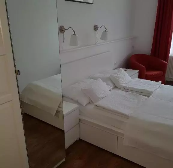 Fotos del hotel Connection Guesthouse:  12