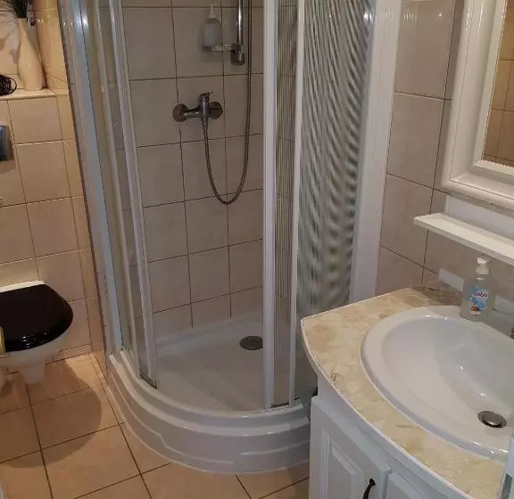 Fotos del hotel Connection Guesthouse:  8