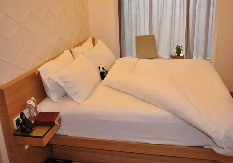 Fotos del hotel Hhotel Riverside:  2