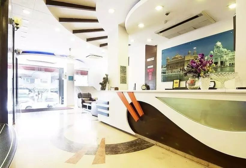 Fotos del hotel The Singh Empire:  3