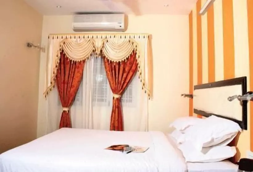 Fotos del hotel Sg Comforts:  6