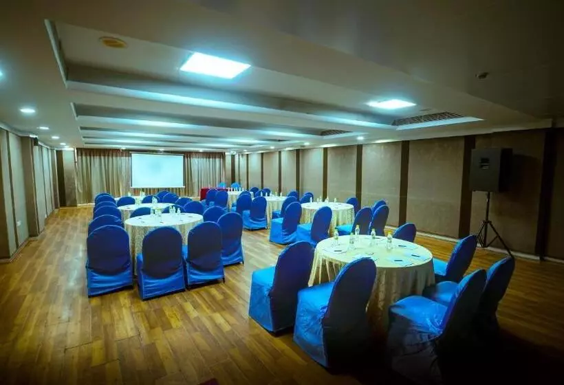 Fotos del hotel The Plaza:  10