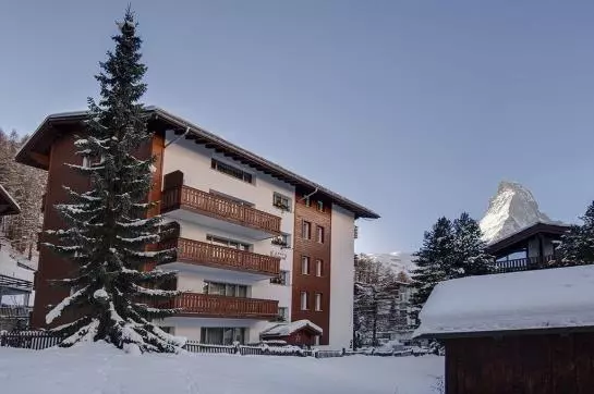 Fotos del hotel Jolimont Ferienwohnungen:  11