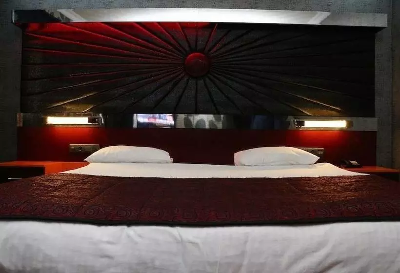 Fotos del hotel Murat Otel:  18