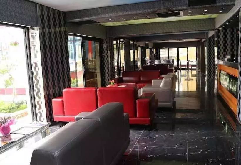 Fotos del hotel Murat Otel:  3