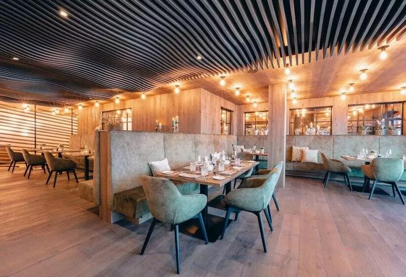 Fotos del hotel Zillergrundrock Luxury Mountain Resort:  6