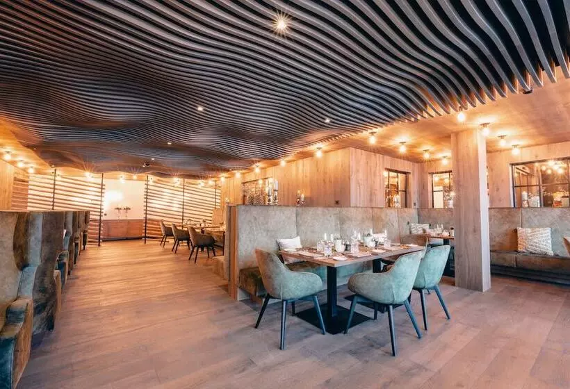 Fotos del hotel Zillergrundrock Luxury Mountain Resort:  17