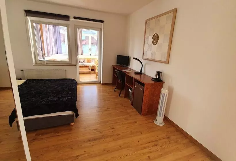 Fotos del hotel Gartenstadt:  10