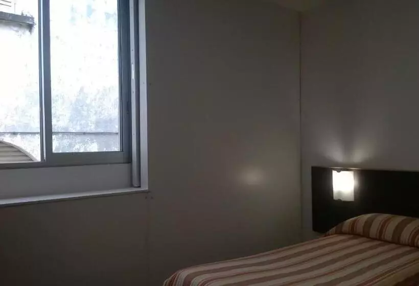 Fotos del hotel Hôtel Hélianthe:  20