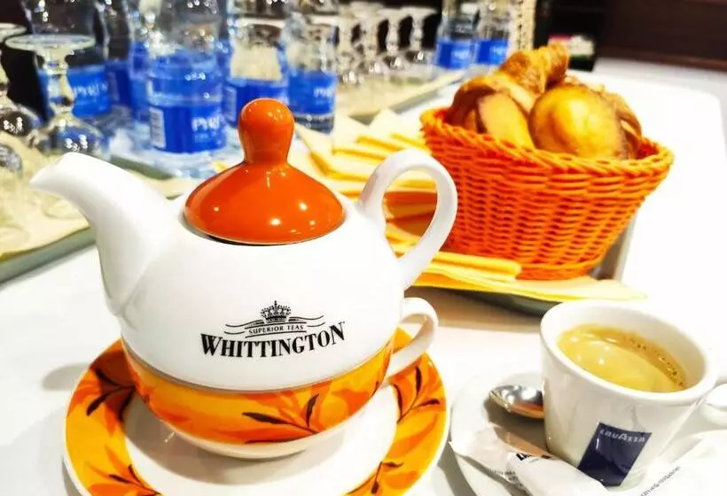 Fotos del hotel Hôtel Hélianthe:  24