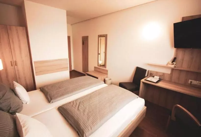 Fotos del hotel Am Vogelsanger Weg:  5