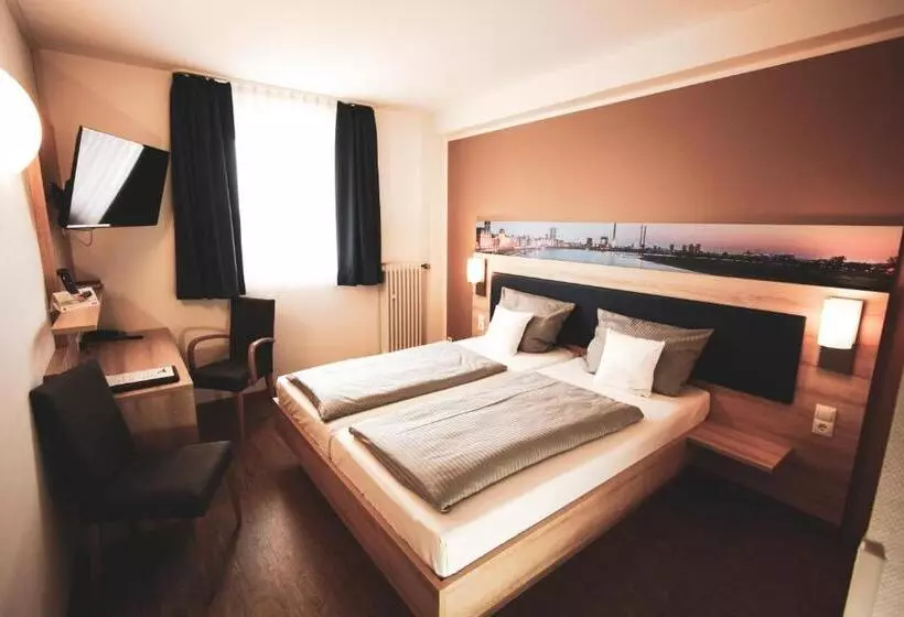 Fotos del hotel Am Vogelsanger Weg:  10