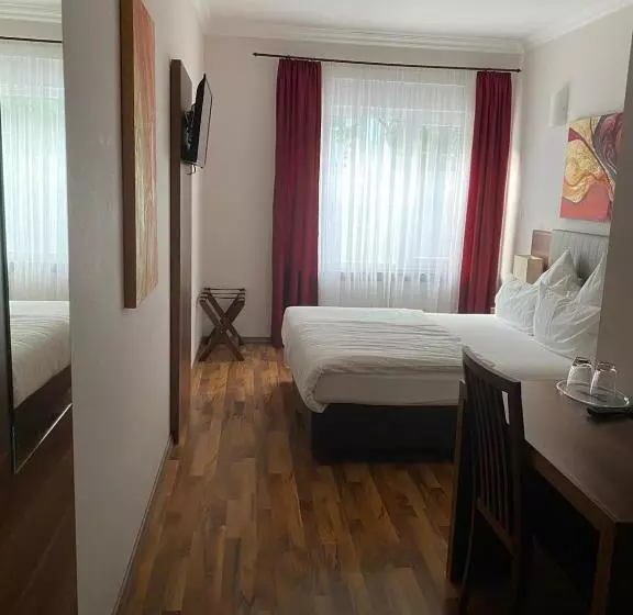 Fotos del hotel Isabella:  7