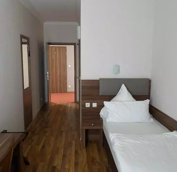 Fotos del hotel Isabella:  11